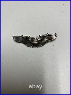 H0647 Original WW2 US Army Air Force AAF Navigator Wings Badge IR45A