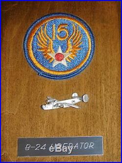 ORIGINAL WWII U. S. ARMY AIR CORPS 15th AIR FORCE PATCH & B-24 LIBERATOR PLAQUE