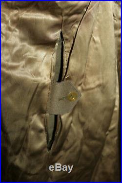 Original Early WW2 U. S. Army AF Officer Melon Wool Uniform Coat withFelt AAF Patch