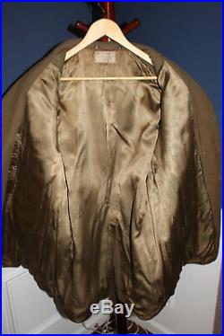 Original WW2 U. S. Army Officers 3/4 Wool Uniform Coat withService Patch & Insignia