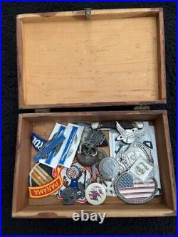 US ARMY LOT OF MISCELLANEOUS BADGES, PHOTOGRAPHS, PATCHES etc. WW2 AND AFTER