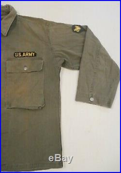 US WW2 Army HBT Jacket 13 Star Button P43 1943 WWII With Patches