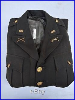 WW2 US Army Officer's Tunic Major USAREUR Size 39R Dated 1944