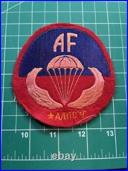 WWII US Army Airborne School Sicily Uniform Patch