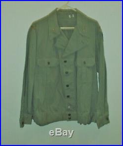 WWII US Army HBT Shirt Scarce 2LT. 8th Inf. Div. Large Size