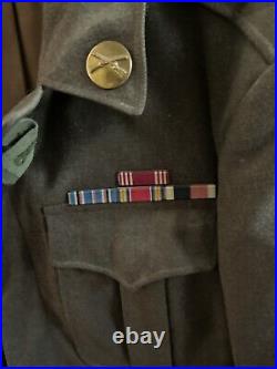 World War II Vintage Army Jacket, Gold US Pins 1st Armored Division Patch