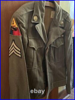 World War II Vintage Army Jacket, Gold US Pins 1st Armored Division Patch