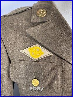 Ww2 Us Army Tunic With Western Pacific Forces & 14th Corps Patches Group